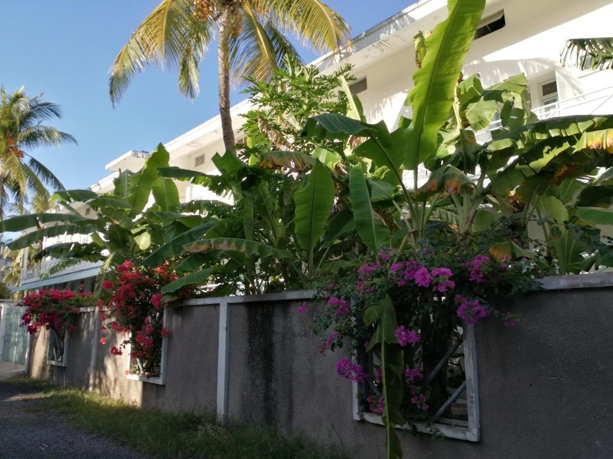 Les Filaos De Pereybere Apartment Pereybere Beach Exterior foto